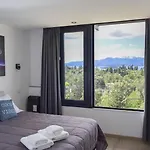 V&P Apt